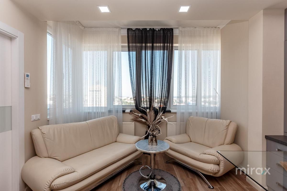 Utra Center Beste Apartment City View Chişinău Esterno foto